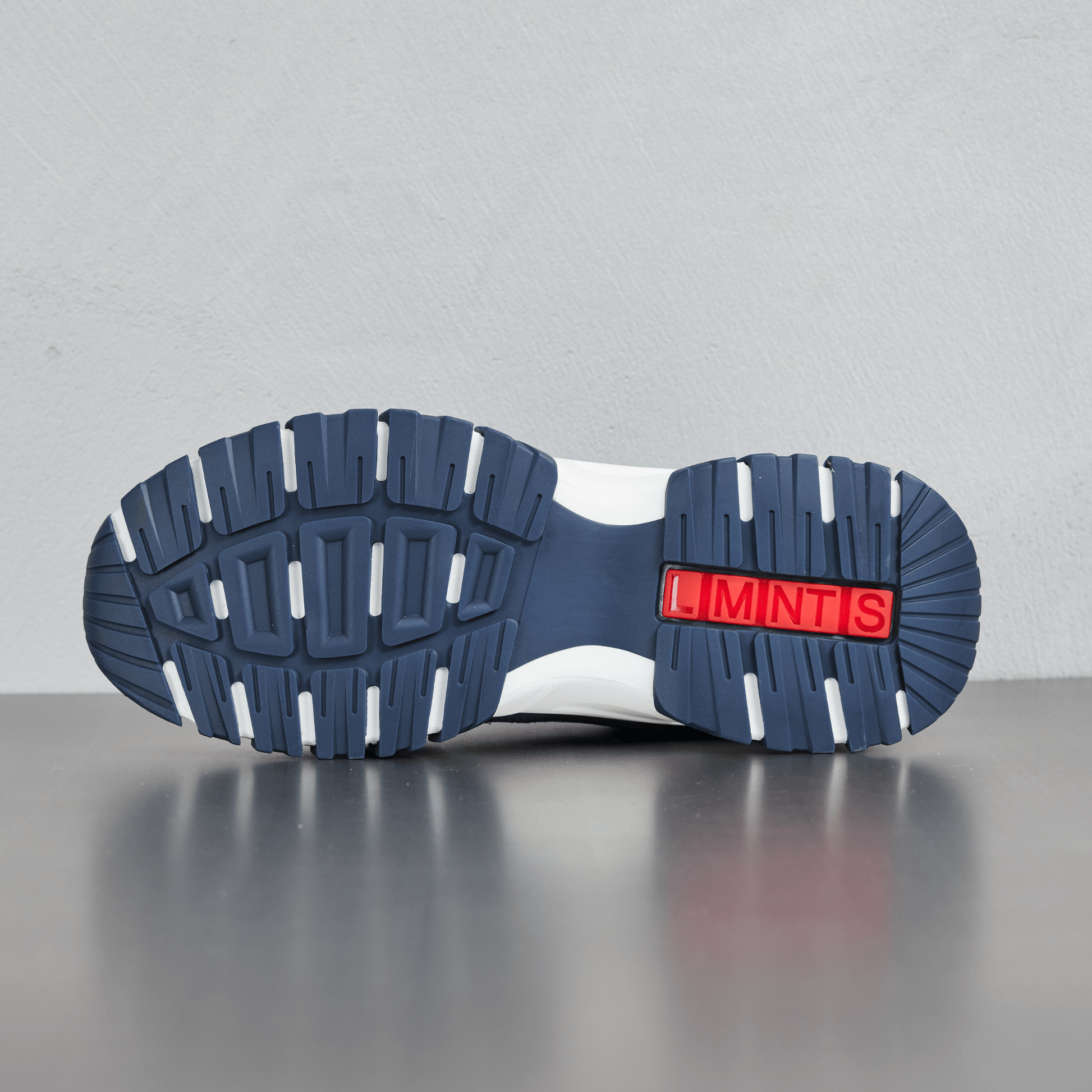 LMNTS Footwear Alpha Runner - Navy / Grey