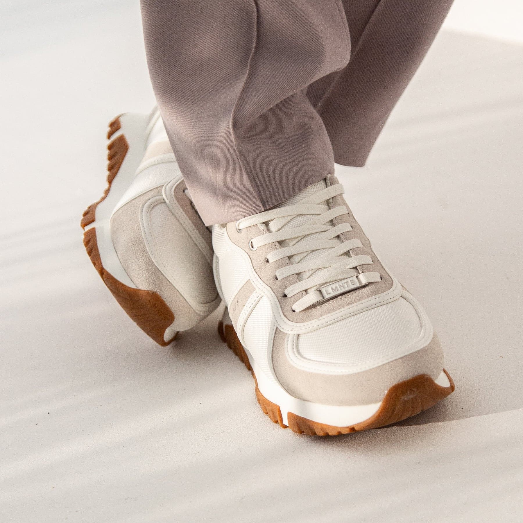 LMNTS Footwear Delta - White / Gum